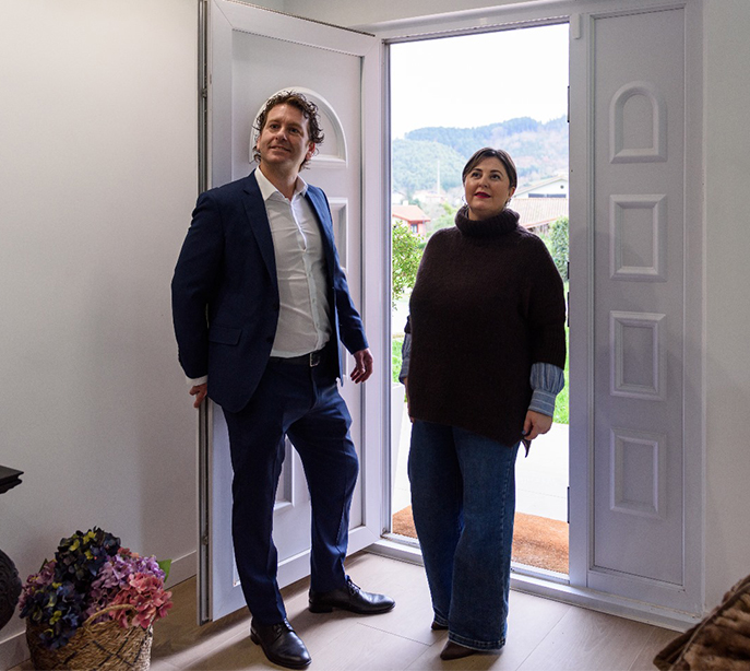 Andoni visita